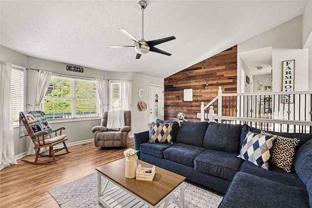 302 Fairview Lane, Dallas, GA 30157