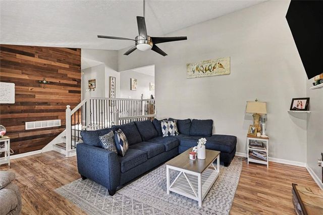 302 Fairview Lane, Dallas, GA 30157