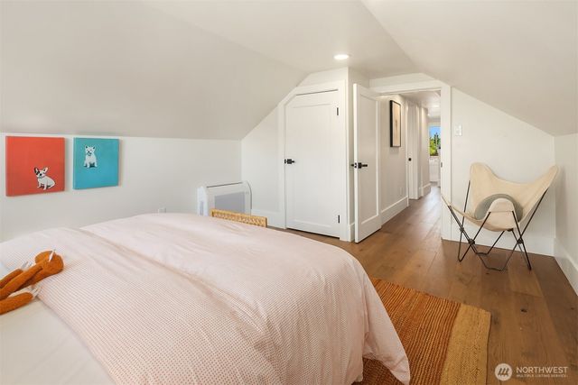 7216 33rd Avenue NW, Seattle, WA 98117