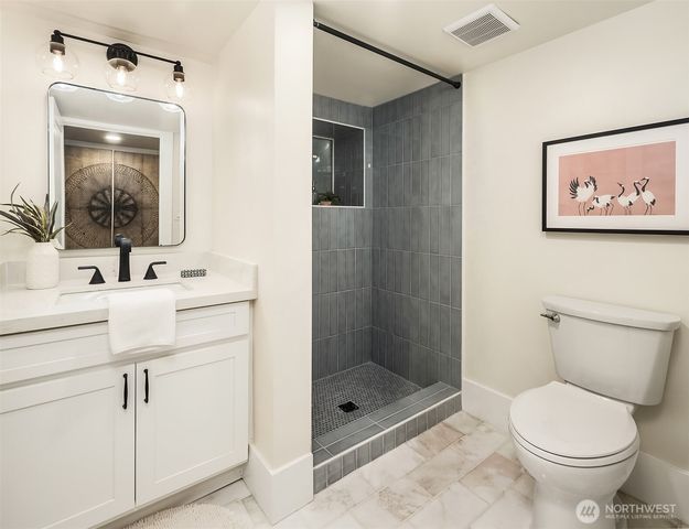 7216 33rd Avenue NW, Seattle, WA 98117