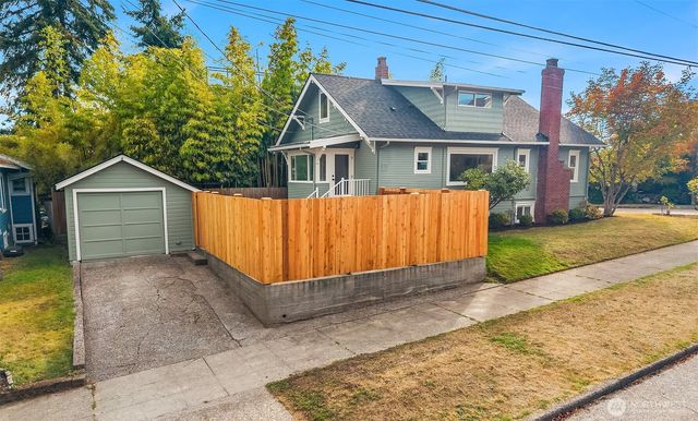 7216 33rd Avenue NW, Seattle, WA 98117