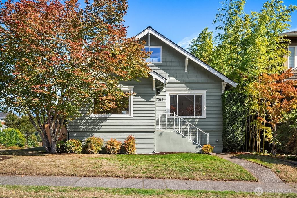 7216 33rd Avenue NW, Seattle, WA 98117