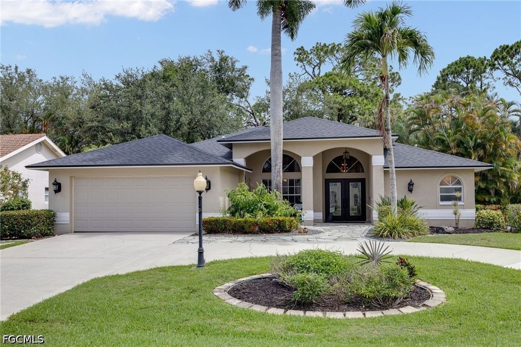 7903 Eagles Flight LN, Fort Myers, FL 33912