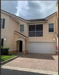 2418 57th Circle 2418, Vero Beach, FL 32966