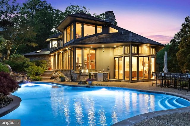 601 LAKELAND RD S, Severna Park, MD 21146