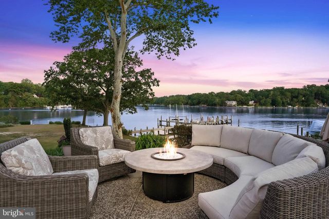 601 LAKELAND RD S, Severna Park, MD 21146