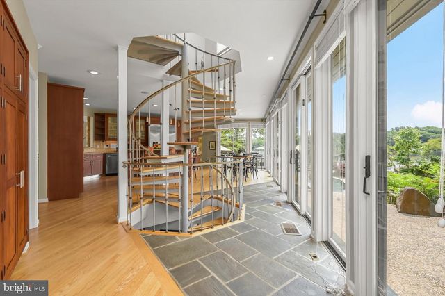 601 LAKELAND RD S, Severna Park, MD 21146