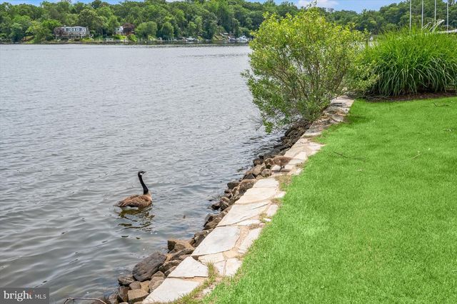 601 LAKELAND RD S, Severna Park, MD 21146