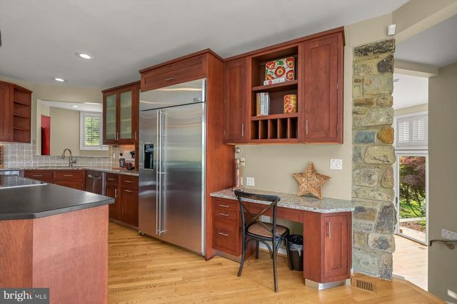 601 LAKELAND RD S, Severna Park, MD 21146