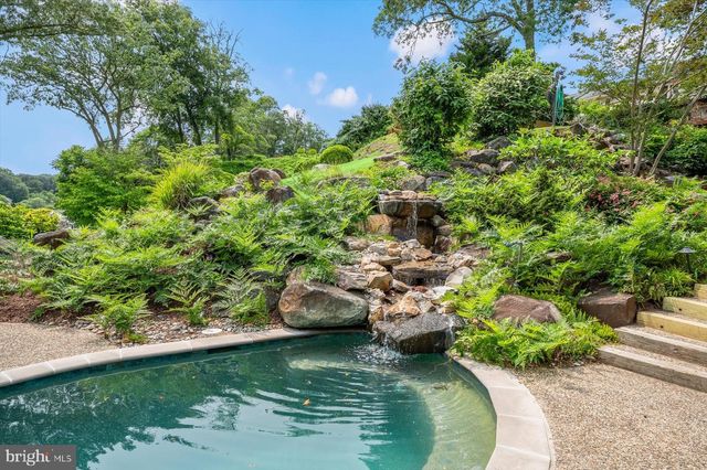 601 LAKELAND RD S, Severna Park, MD 21146