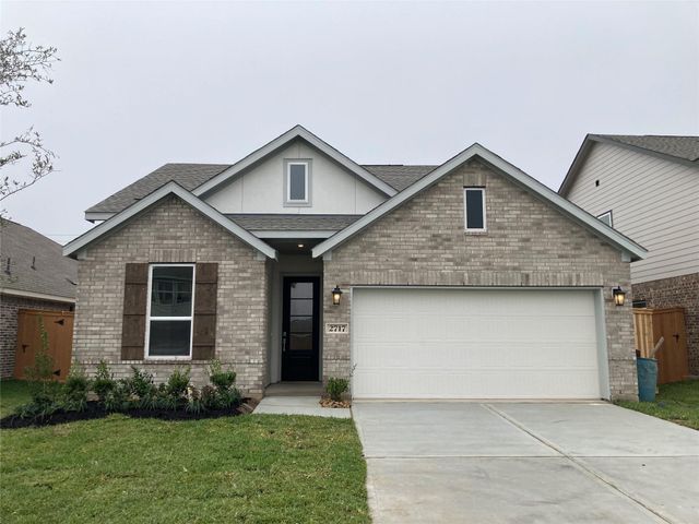9303 Captain Terrace Drive, Baytown, TX 77521
