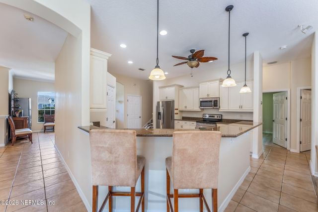 18 LEWISTON Court, Palm Coast, FL 32137