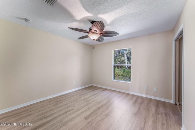 18 LEWISTON Court, Palm Coast, FL 32137