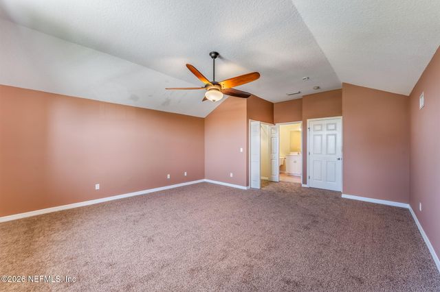 18 LEWISTON Court, Palm Coast, FL 32137