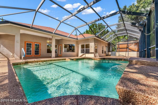 18 LEWISTON Court, Palm Coast, FL 32137