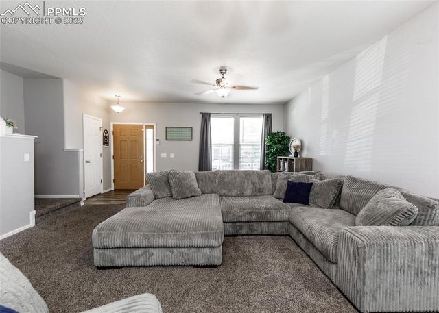 2722 Tumblewood Grove, Colorado Springs, CO 80910