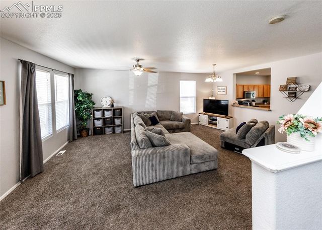 2722 Tumblewood Grove, Colorado Springs, CO 80910