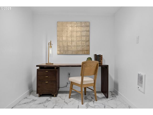 461 BLAIR Blvd, Eugene, OR 97402