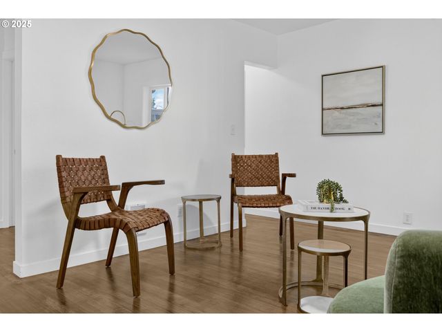 461 BLAIR Blvd, Eugene, OR 97402