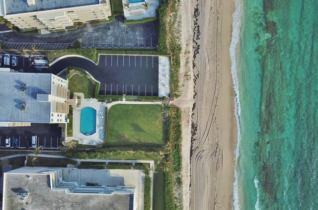 3230 S OCEAN Boulevard E609, Palm Beach, FL 33480