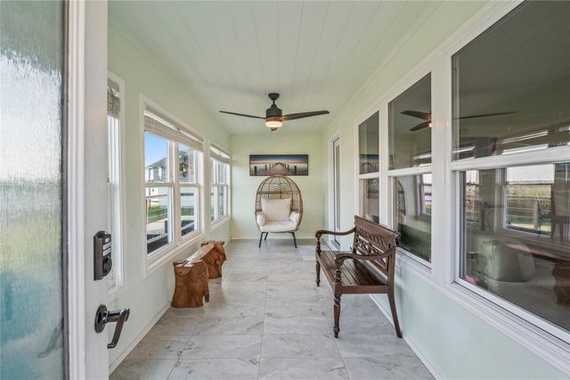 1643 Dick Bay Drive, Dickinson, TX 77539