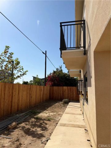 900 Lakme Avenue, Wilmington, CA 90744