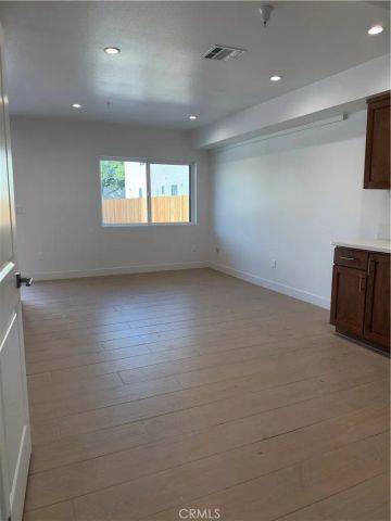 900 Lakme Avenue, Wilmington, CA 90744
