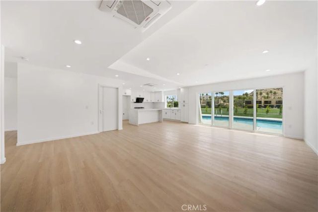 5191 E Lakeside Dr, Palm Springs, CA 92264