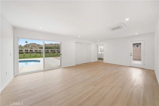 5191 E Lakeside Dr, Palm Springs, CA 92264