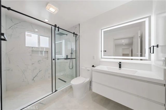 5191 E Lakeside Dr, Palm Springs, CA 92264
