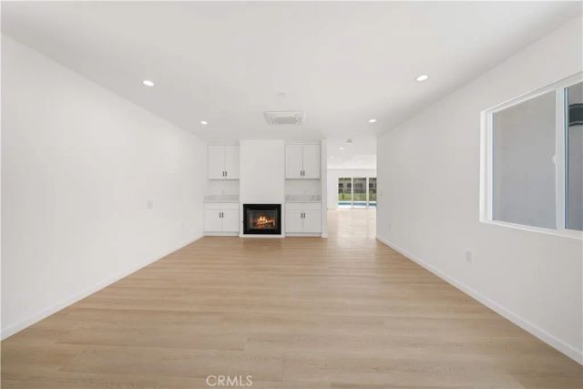 5191 E Lakeside Dr, Palm Springs, CA 92264