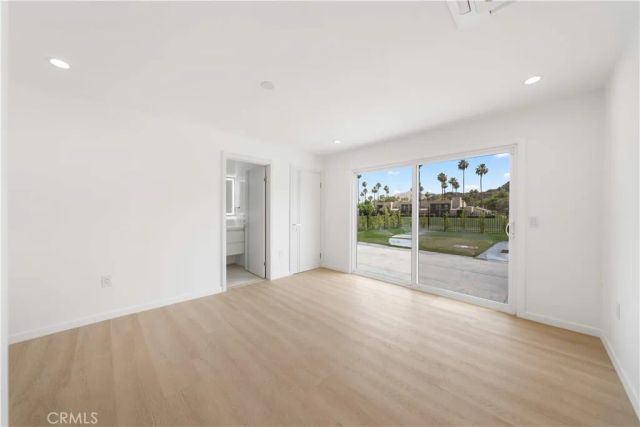 5191 E Lakeside Dr, Palm Springs, CA 92264