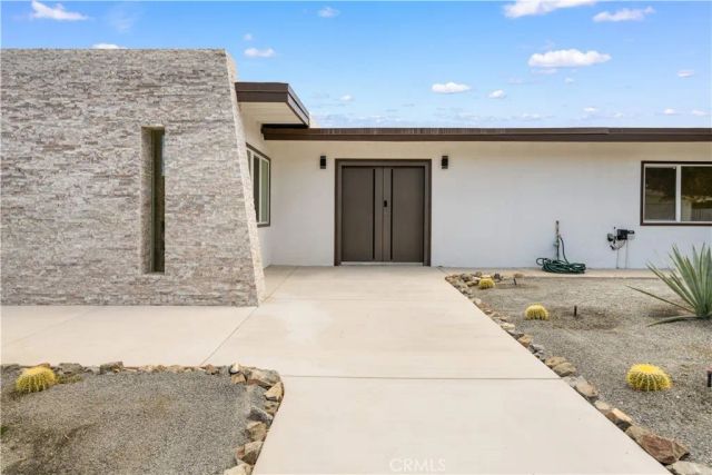 5191 E Lakeside Dr, Palm Springs, CA 92264