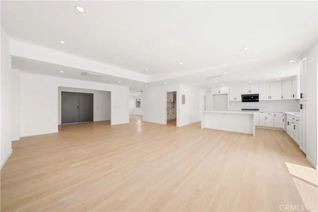 5191 E Lakeside Dr, Palm Springs, CA 92264