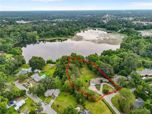 449 SW MONTGOMERY Drive, Lake City, FL 32025