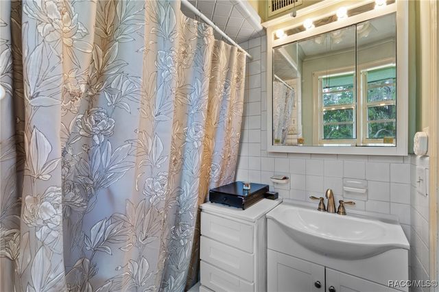 449 SW MONTGOMERY Drive, Lake City, FL 32025