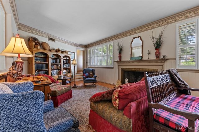 449 SW MONTGOMERY Drive, Lake City, FL 32025