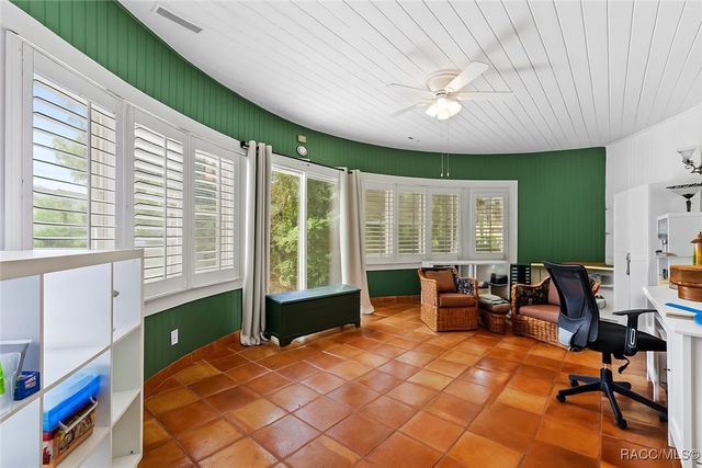 449 SW MONTGOMERY Drive, Lake City, FL 32025