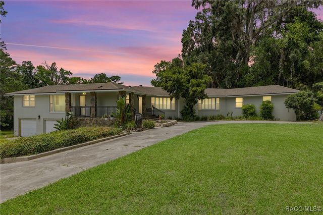 449 SW MONTGOMERY Drive, Lake City, FL 32025