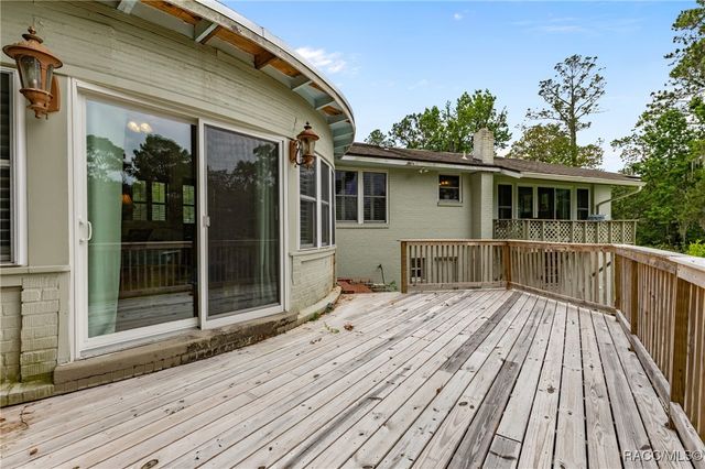 449 SW MONTGOMERY Drive, Lake City, FL 32025