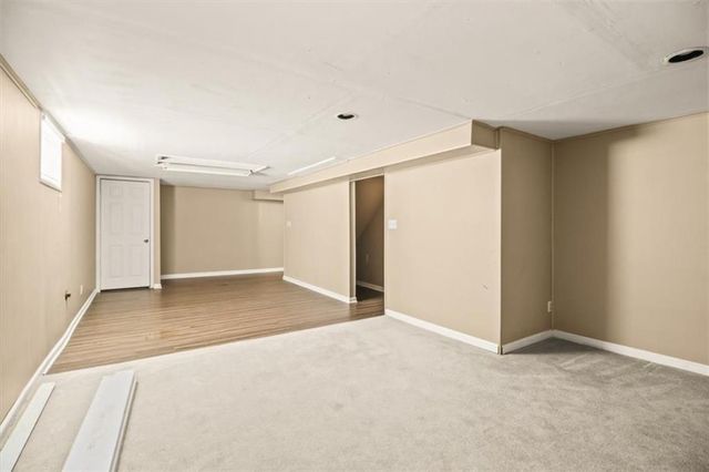 3907 Clearbrook Drive, Lee's Summit, MO 64064
