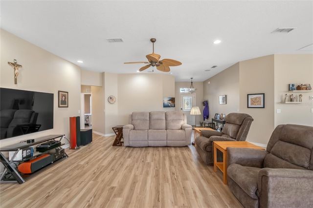 9300 SW 90TH STREET, Ocala, FL 34481