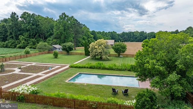 2459 DUNBROOKE RD, Tappahannock, VA 22560