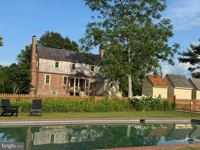 2459 DUNBROOKE RD, Tappahannock, VA 22560