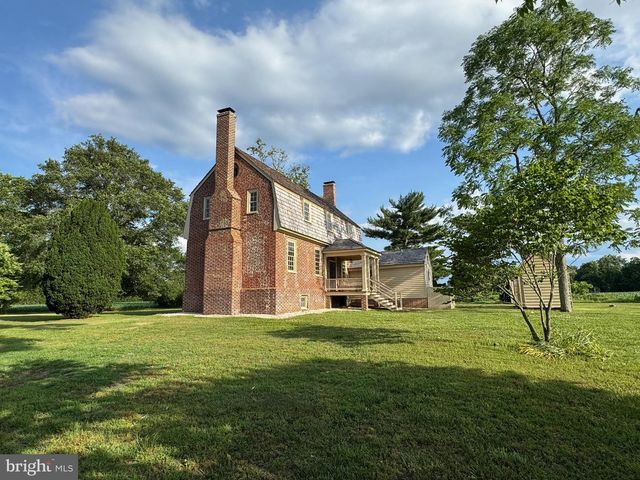 2459 DUNBROOKE RD, Tappahannock, VA 22560