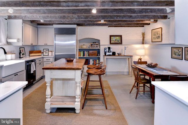 2459 DUNBROOKE RD, Tappahannock, VA 22560