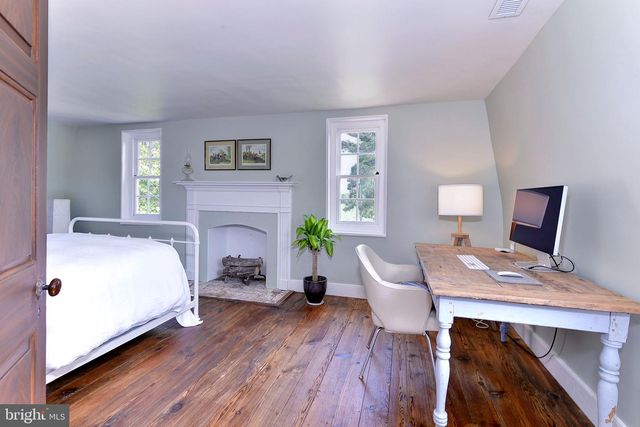 2459 DUNBROOKE RD, Tappahannock, VA 22560