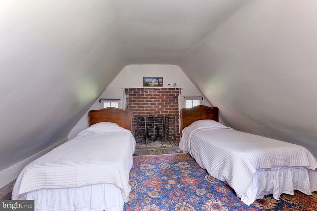 2459 DUNBROOKE RD, Tappahannock, VA 22560