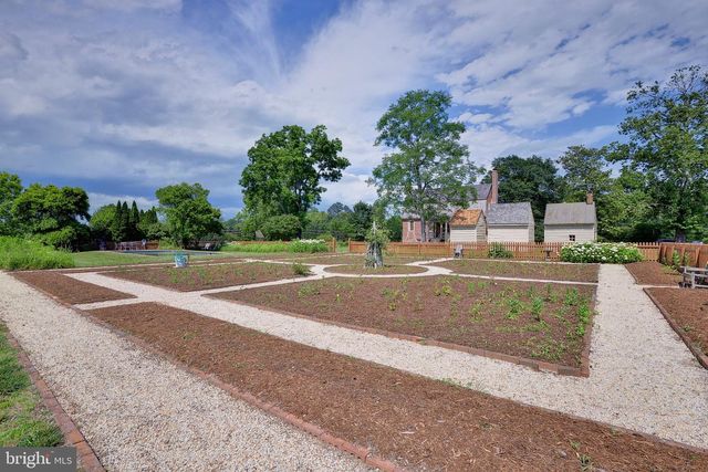 2459 DUNBROOKE RD, Tappahannock, VA 22560