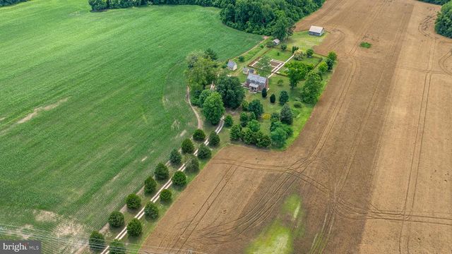 2459 DUNBROOKE RD, Tappahannock, VA 22560